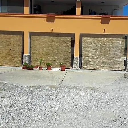 Domo E Nonna 2* Αλγκέρο