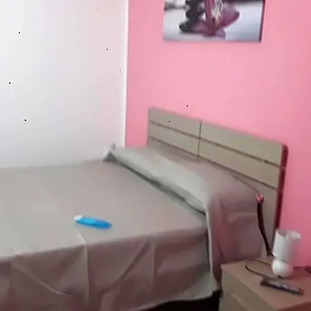 Domo E Nonna Bed and Breakfast 2*